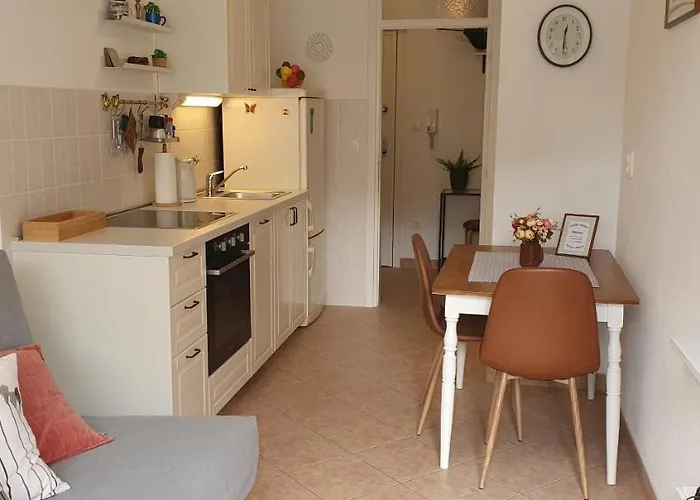 Apartamento Romana With A Spacious Terrace