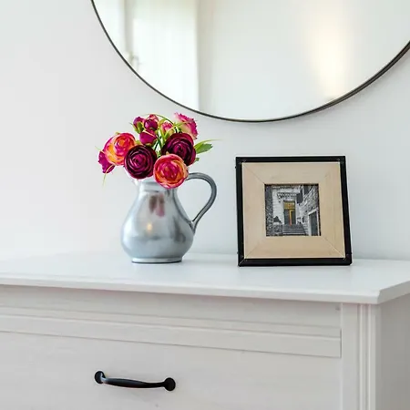 Romana With A Spacious Terrace Apartamento *