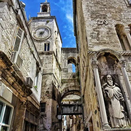 Apartamento Romana With A Spacious Terrace Split