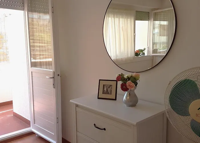 Romana With A Spacious Terrace Appartement Split