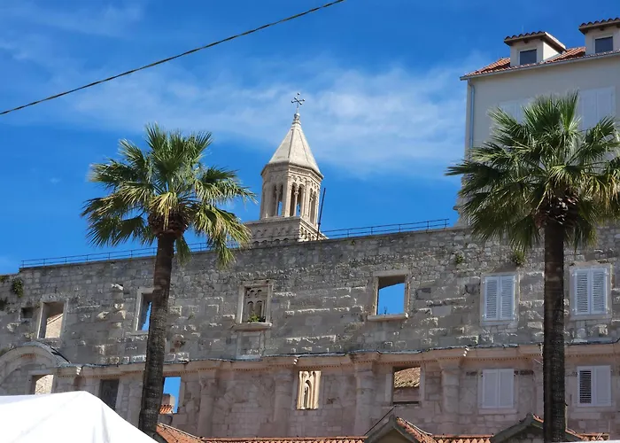 Romana With A Spacious Terrace Split