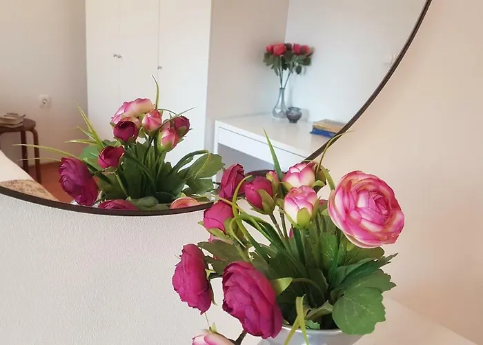 Romana With A Spacious Terrace Appartement Split